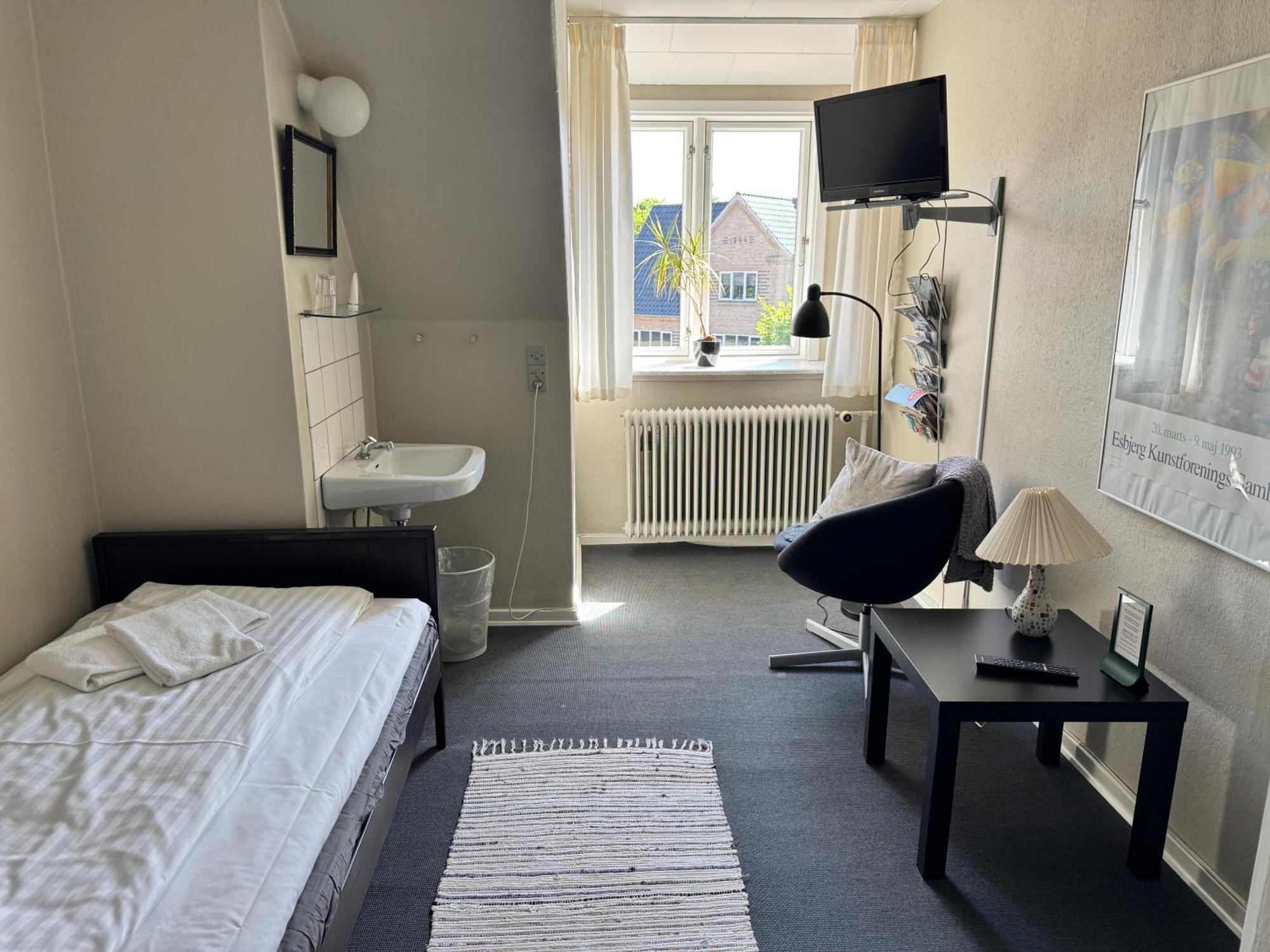 Gredstedbro Hotel エクステリア 写真