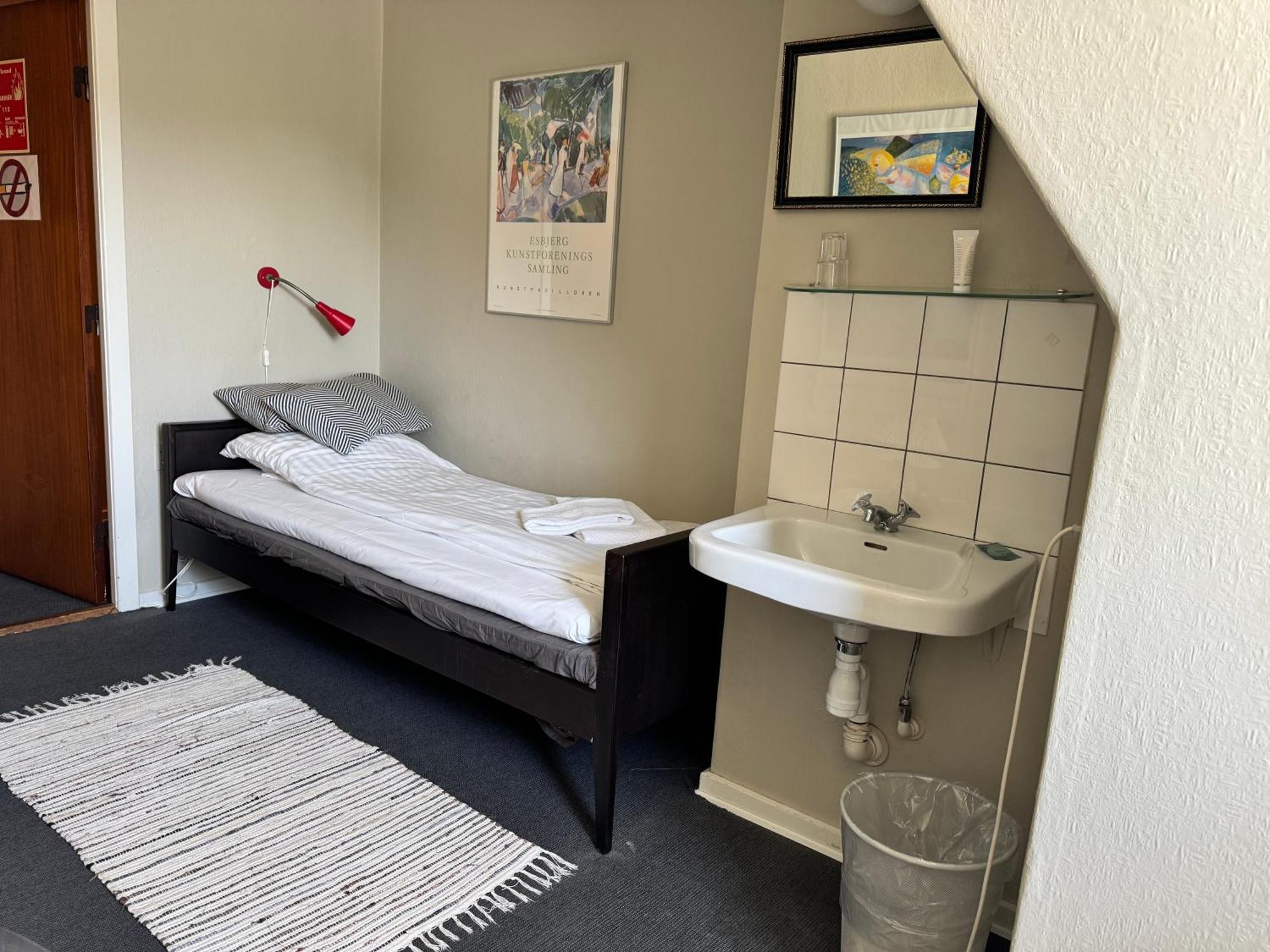 Gredstedbro Hotel エクステリア 写真